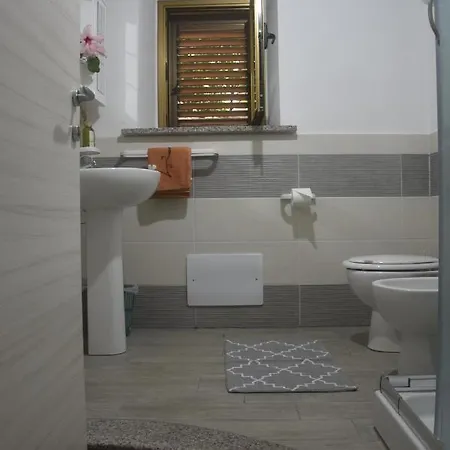 Lägenhet Finy - Near Tropea - New Renovated