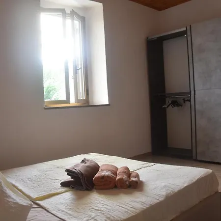Lägenhet Finy - Near Tropea - New Renovated *