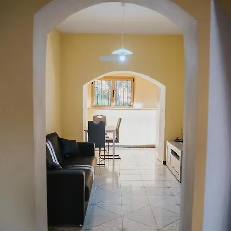 Lägenhet Finy - Near Tropea - New Renovated