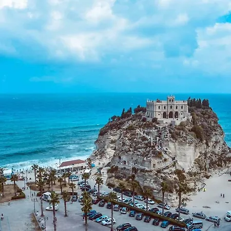 Lägenhet Finy - Near Tropea - New Renovated *